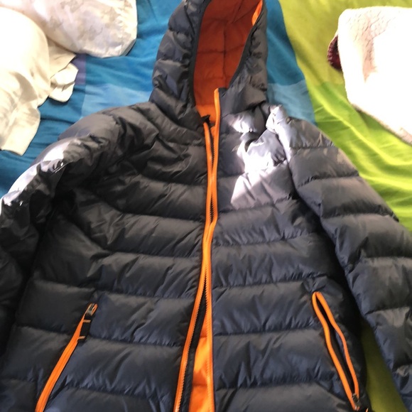 Kids Size 14-16 Eddie Bower Puffer Jacket in Storm Colorway - Picture 2 of 7
